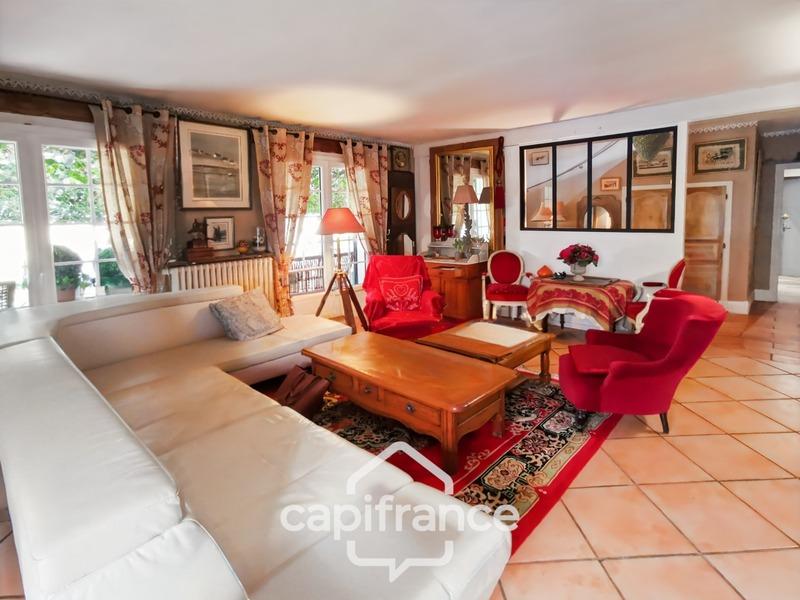 Maison - 190 m² - 7 pièces