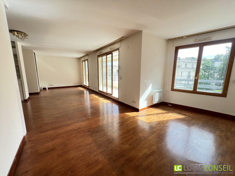 Appartement - 102 m² - 5 pièces