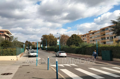 Parking / Garage - 13 m²