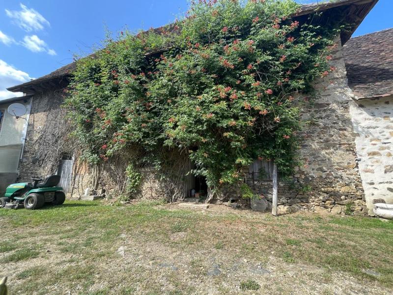 Grange - 394 m² - 10 pièces