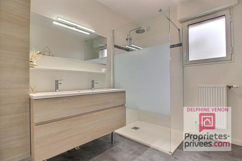 Maison - 151 m² - 6 pièces