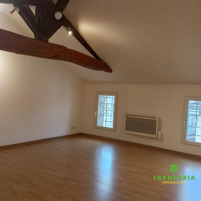 Maison - 60 m² - 3 pièces