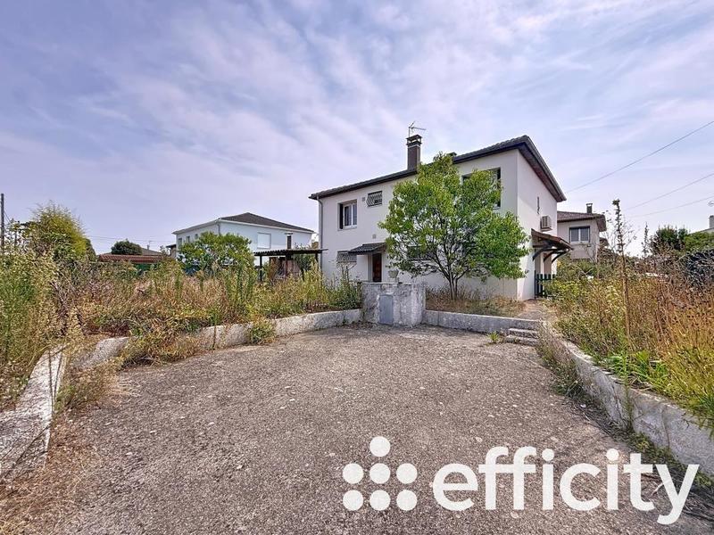 Maison - 150 m² - 5 pièces