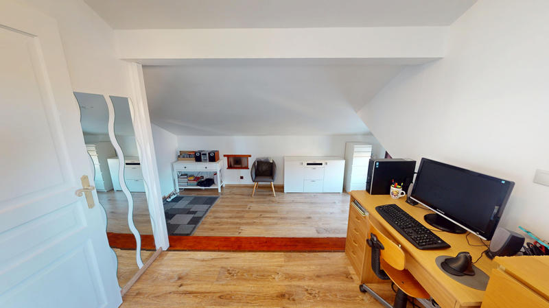 Maison - 106 m² - 5 pièces