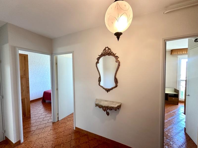 Appartement - 93 m² - 4 pièces