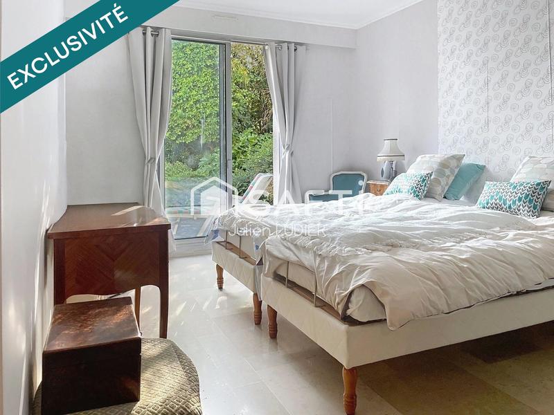 Maison - 212 m² - 6 pièces