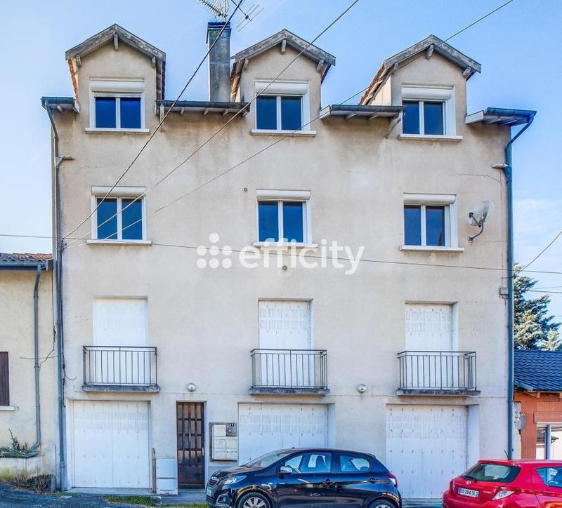 Immeuble - 230 m² - 11 pièces