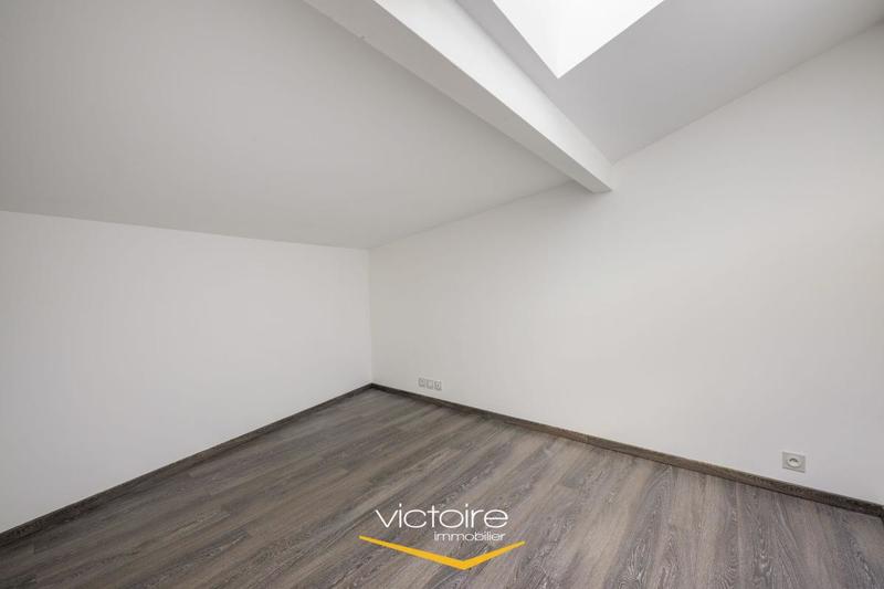 Maison - 96 m² - 5 pièces