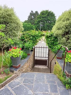 Maison - 115 m² - 8 pièces