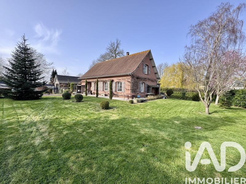 Maison - 293 m² - 10 pièces