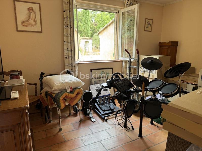 Maison - 169 m² - 6 pièces