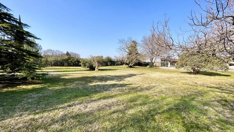 Propriété - 400 m² - 15 pièces