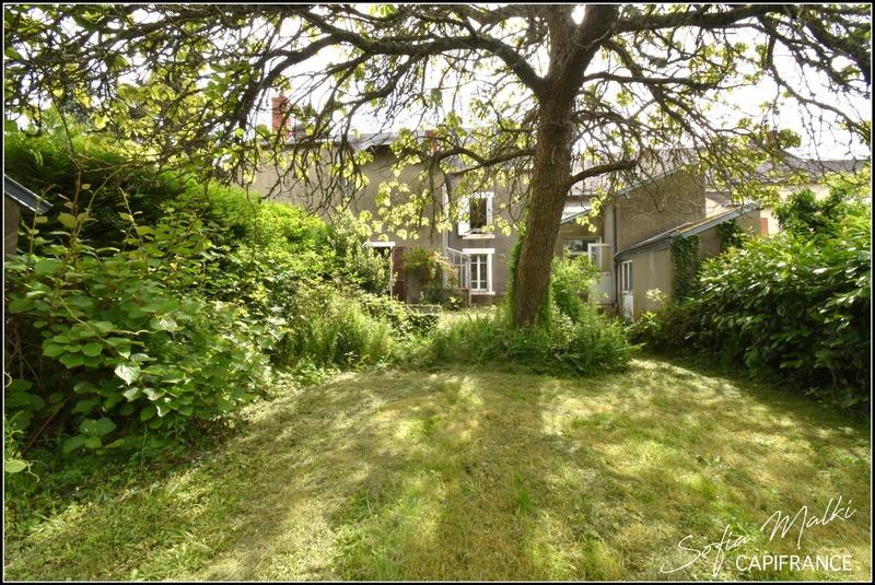 Maison de village - 180 m² - 8 pièces