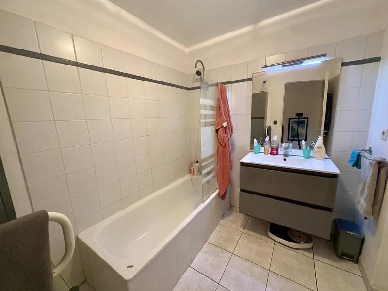 Appartement - 87 m² - 4 pièces