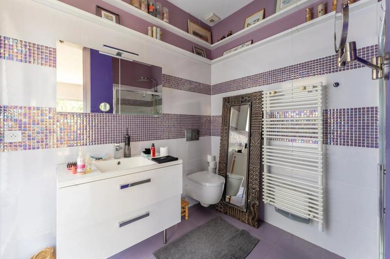 Maison - 230 m² - 8 pièces