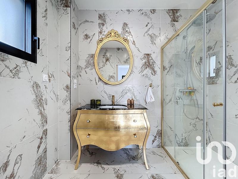 Maison - 172 m² - 6 pièces