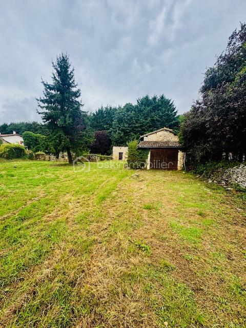 Maison de village - 100 m² - 6 pièces