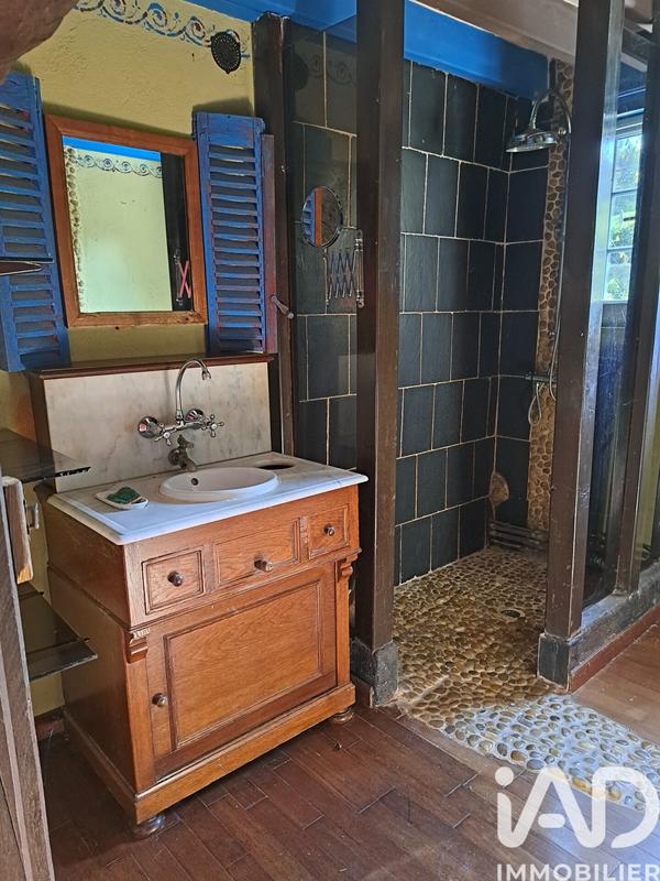 Maison de campagne - 300 m² - 6 pièces