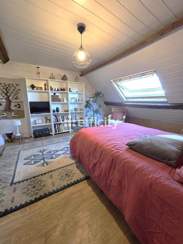 Demeure - 186 m² - 7 pièces