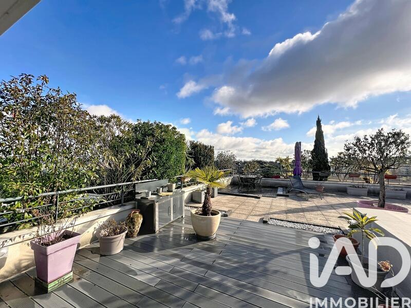 Appartement - 150 m² - 7 pièces