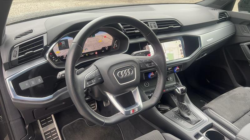 Audi Q3 35 Tfsi 150 Mild Hybrid s-Tronic 7 s line - Automatique
