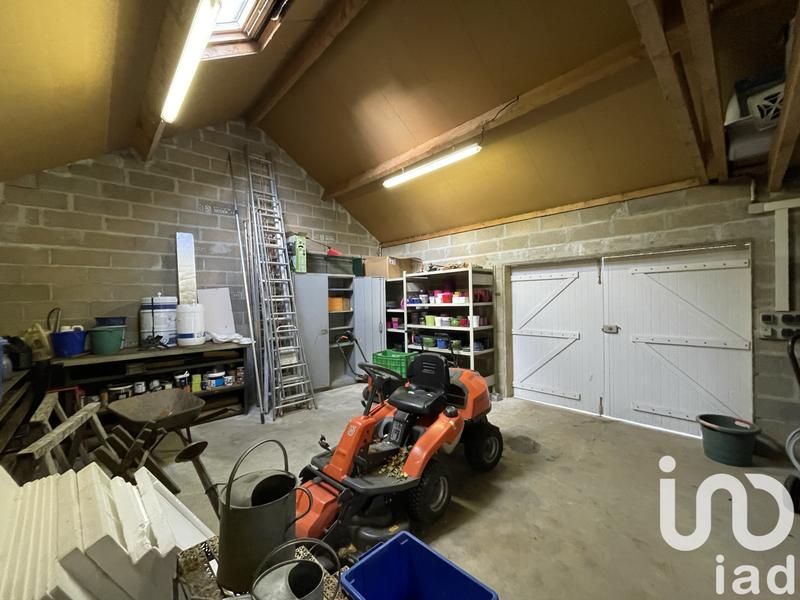 Maison - 250 m² - 4 pièces