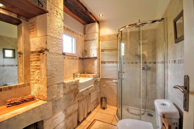 Maison - 295 m² - 10 pièces