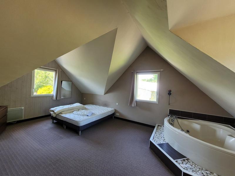 Maison - 143 m² - 3 pièces