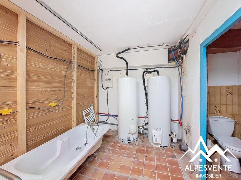 Appartement - 91 m² - 7 pièces