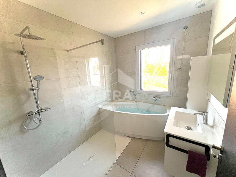 Maison - 163 m² - 7 pièces