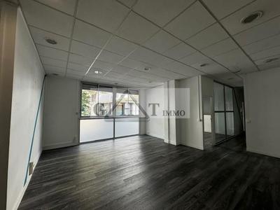 Local commercial - 405 m²