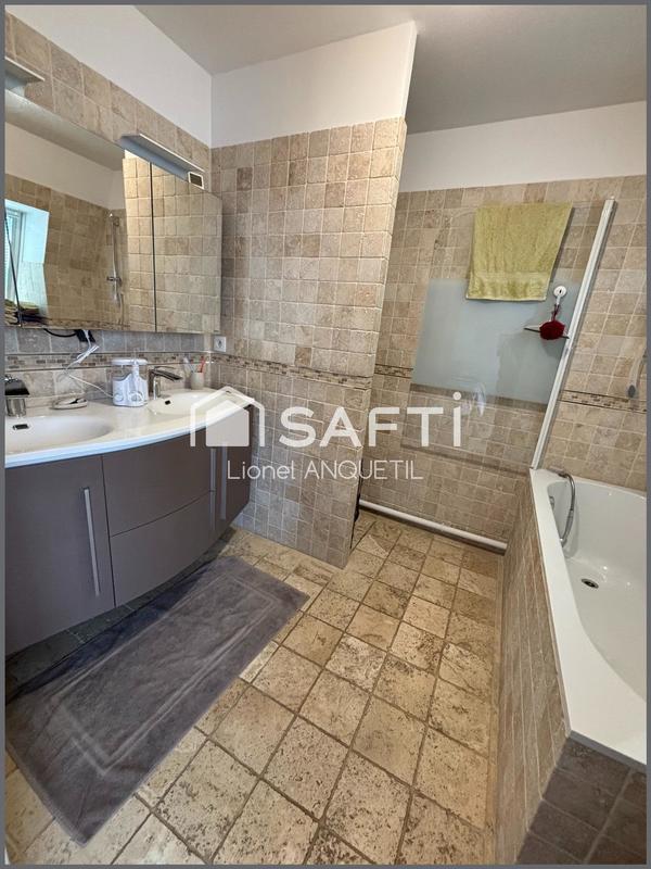 Appartement - 129 m² - 4 pièces