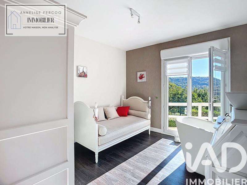 Maison - 157 m² - 6 pièces