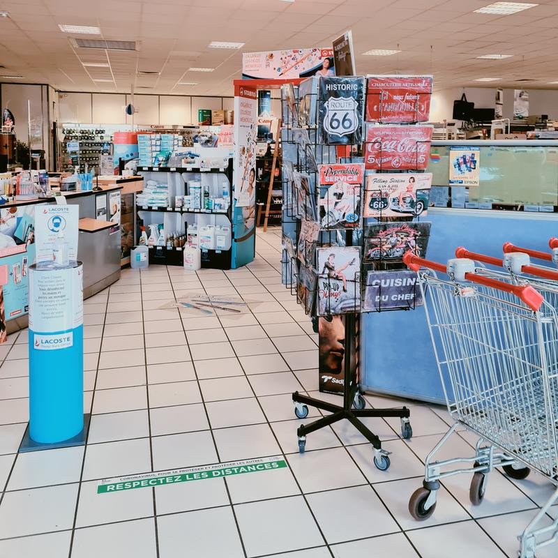 Lacoste Dactyl Bureau &amp; École Fleury les Aubrais