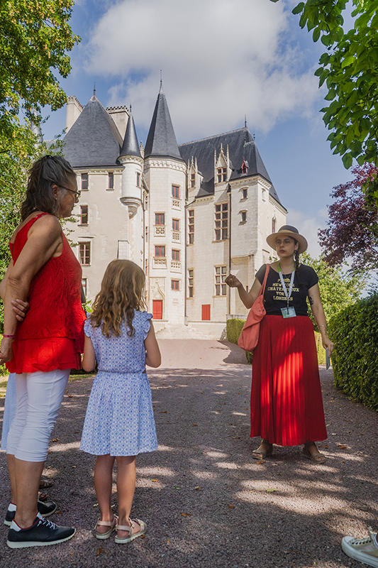 Les enfants au Château Raoul