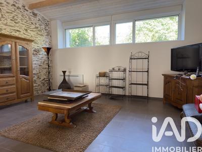 Maison - 97 m² - 3 pièces