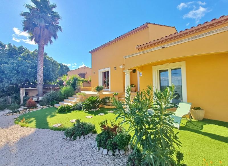 Villa - 200 m² - 6 pièces