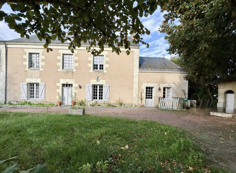 Maison - 180 m² - 10 pièces