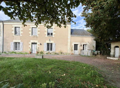 Maison - 180 m² - 10 pièces