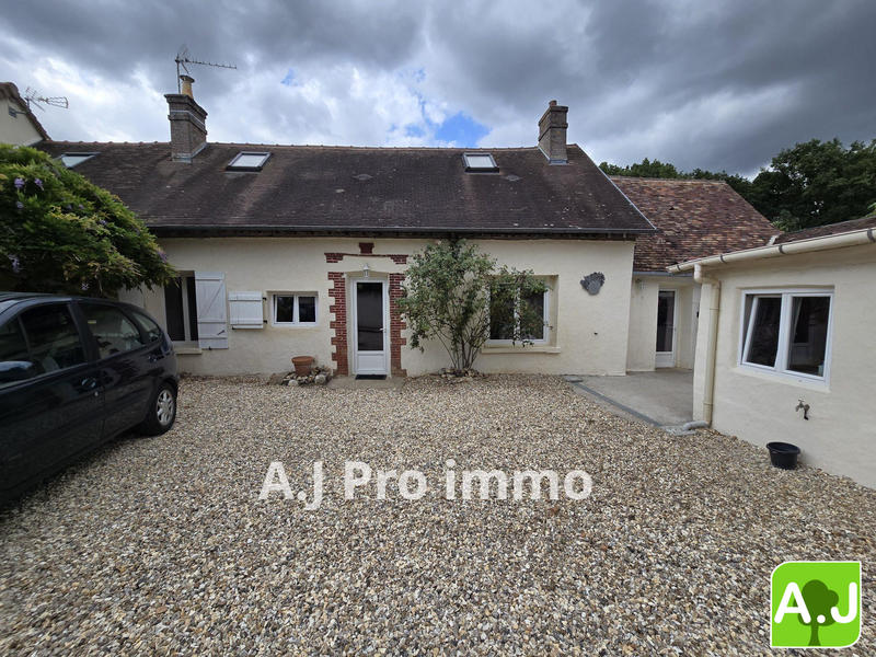 Maison - 90 m² - 4 pièces