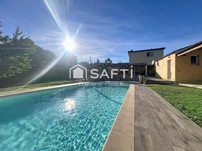 Maison - 117 m² - 4 pièces