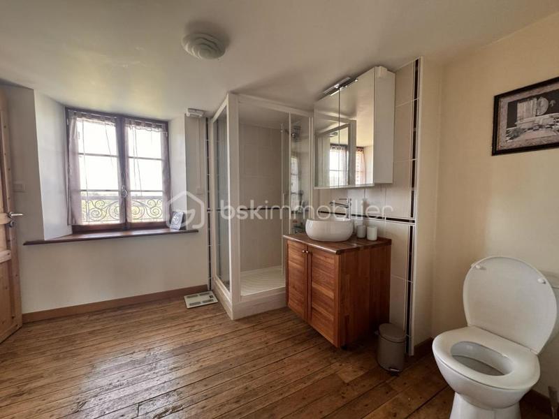 Propriété - 265 m² - 12 pièces