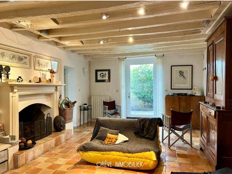 Maison - 190 m² - 8 pièces