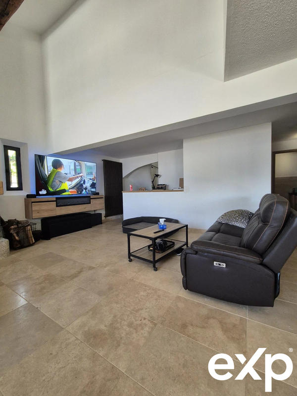 Maison - 105 m² - 4 pièces