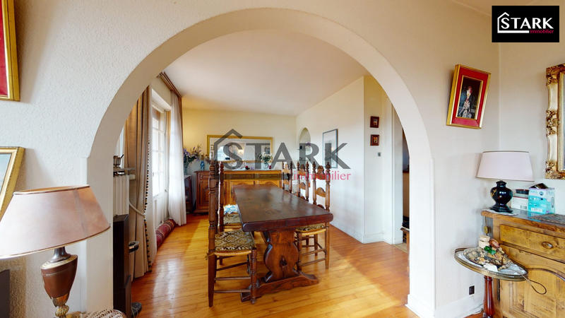 Maison - 117 m² - 6 pièces