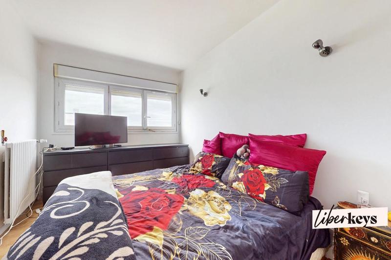 Appartement - 80 m² - 4 pièces