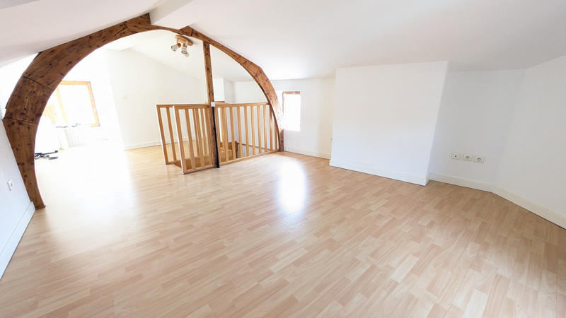 Maison - 83 m² - 5 pièces
