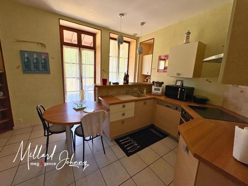 Maison de campagne - 220 m² - 8 pièces