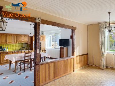 Maison - 84 m² - 3 pièces