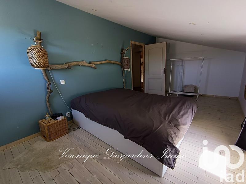 Maison - 198 m² - 7 pièces